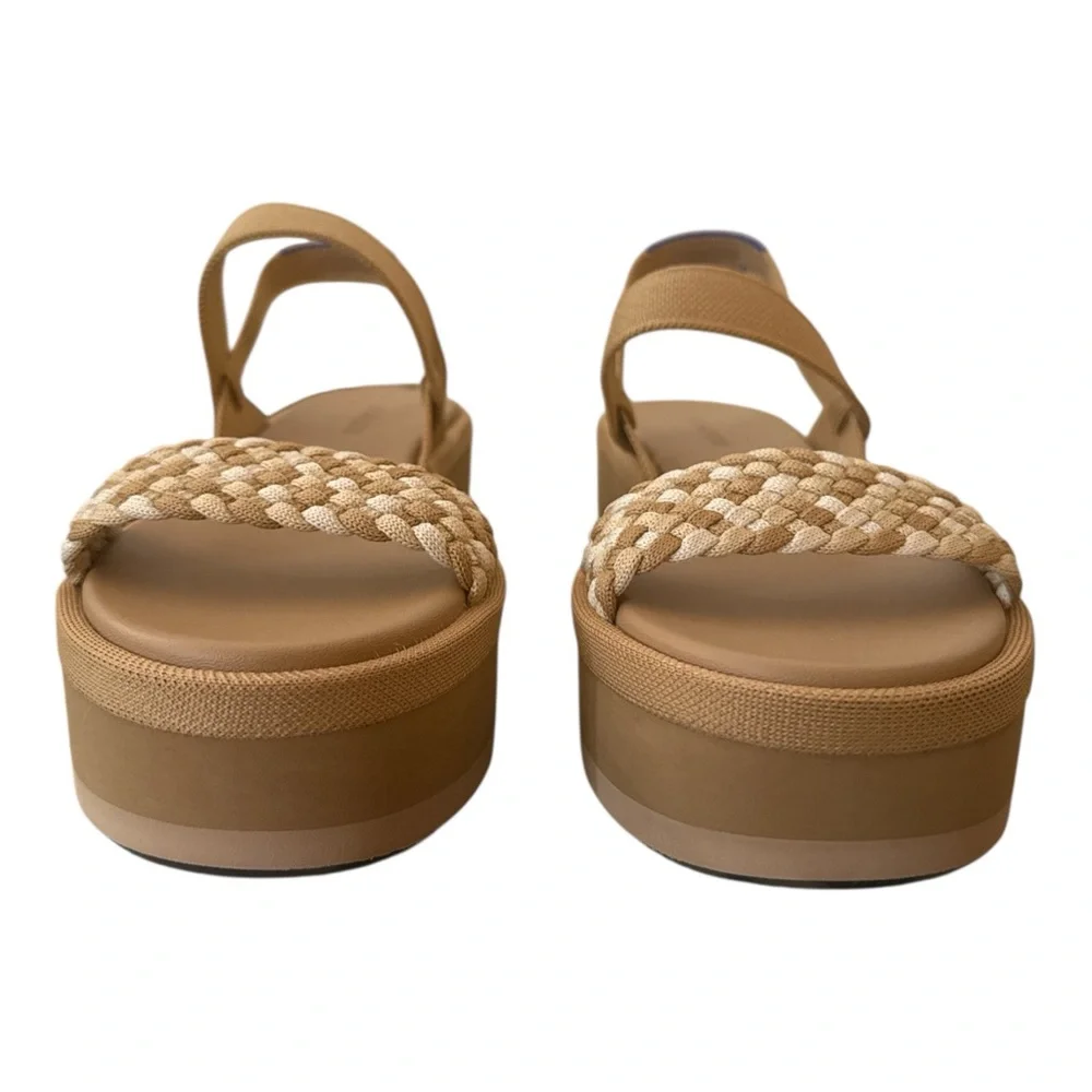 NWOT‎ Rothy’s Women’s Lightweight Wedge Sandal Neutral Beige Woven  Size 11W